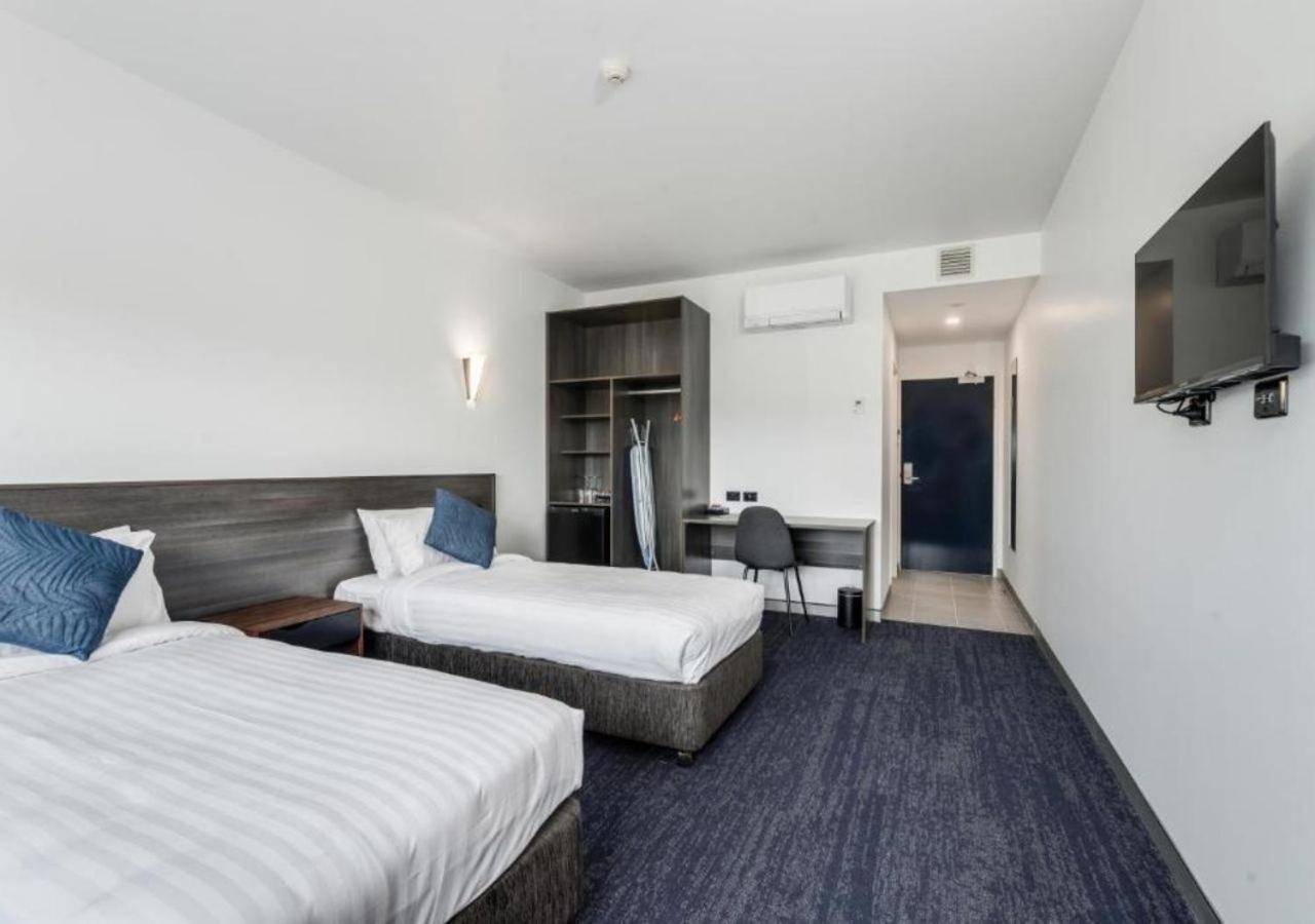 Thornton Executive Hotel Мейтланд Екстериор снимка